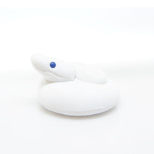 Load image into Gallery viewer, (Gashapon)Bandai Hachucot Reptiles Vol. 2 Cable Holder Figure Collection (9 types in total)